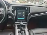 Фото 8 - Roewe RX5