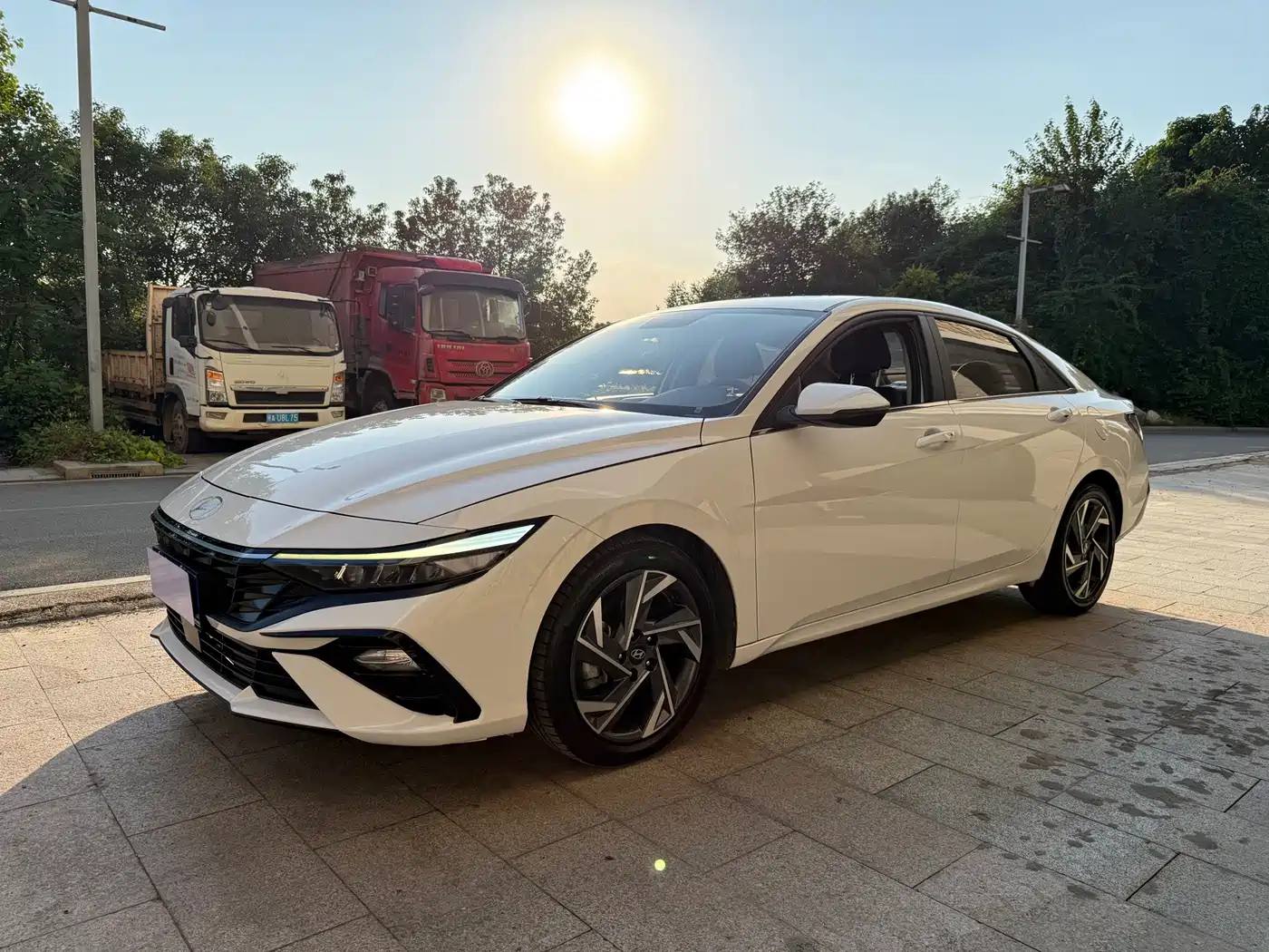 Hyundai Elantra 2023 1.5L CVT GLX Elite Edition