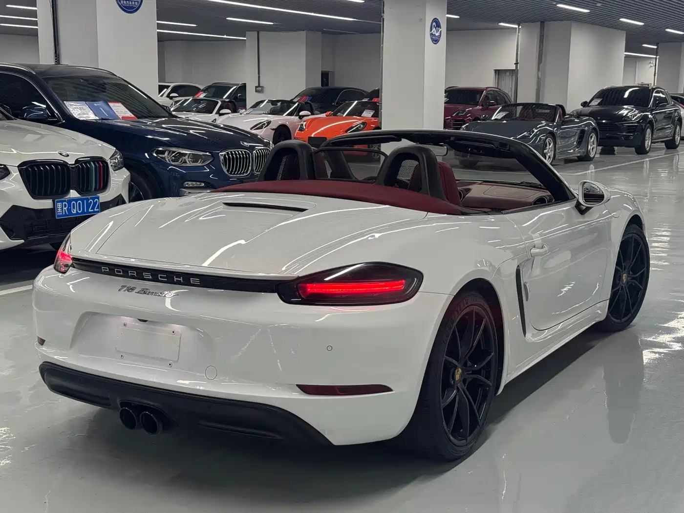 Porsche 718 2018 Boxster 2.0T фото 13