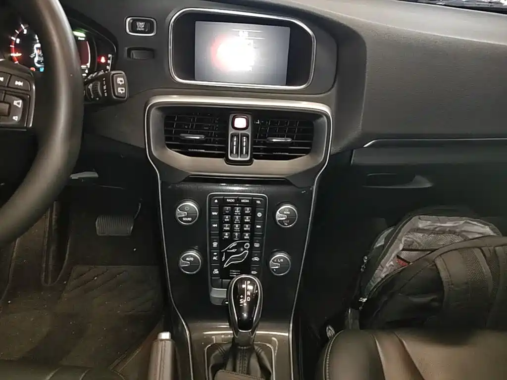 Volvo V40 2018 2018 T3 Inscription Edition