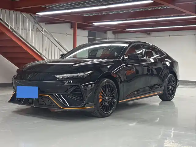 Changan UNI-V 2.0T, Драйв, 3-е поколение