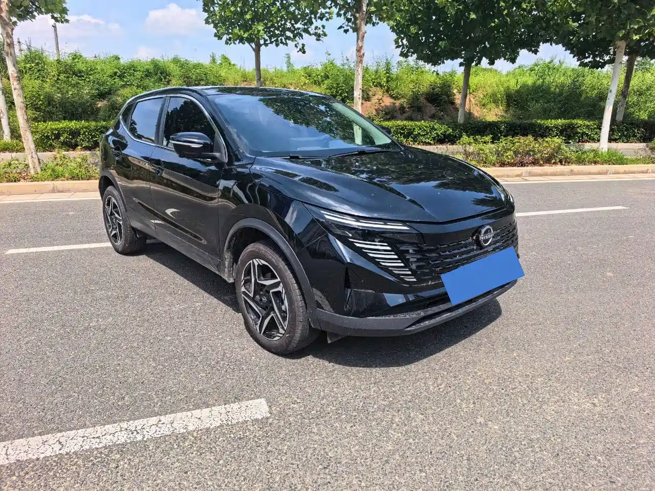 Фото 3 - Nissan Qashqai