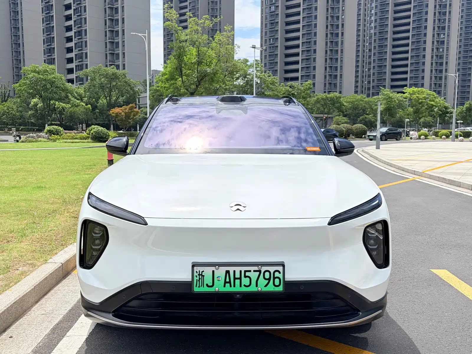 Фото 2 - NIO ES6
