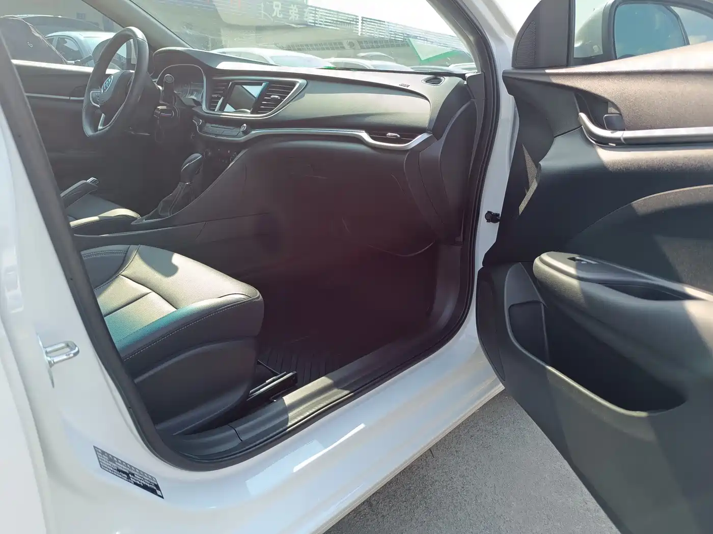 Buick Excelle 2021 1.3T Auto Mild Hybrid Elite фото 11