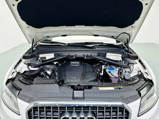 Audi Q5 2018 2017 Plus 40 TFSI Progressive