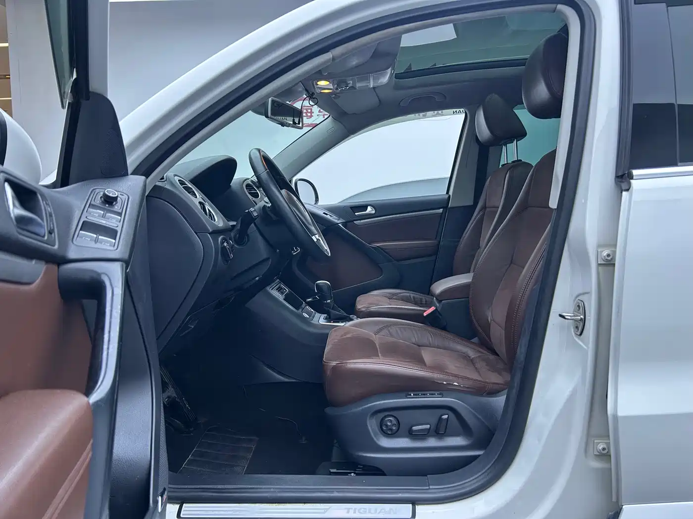 Volkswagen Tiguan 2013 2.0TSI Automatic AWD Flagship Edition фото 4
