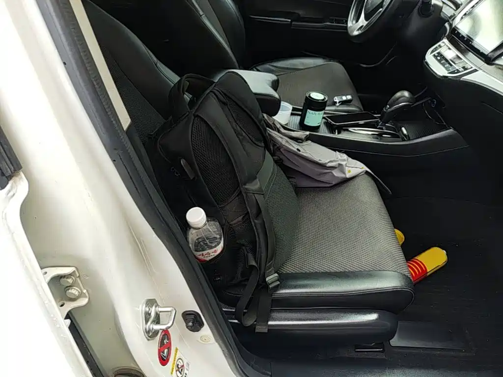Honda Jade 2016 2016 1.8L Automatic Comfort Elite Version 5-seater