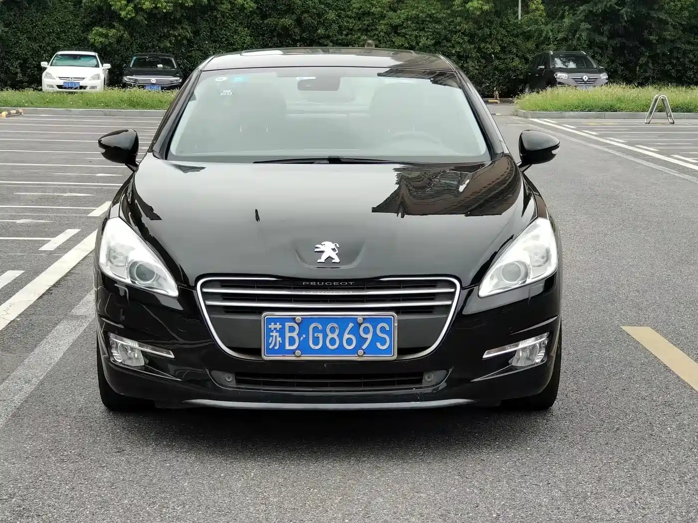 Peugeot 508 2011 2.3L Automatic Flagship фото 2