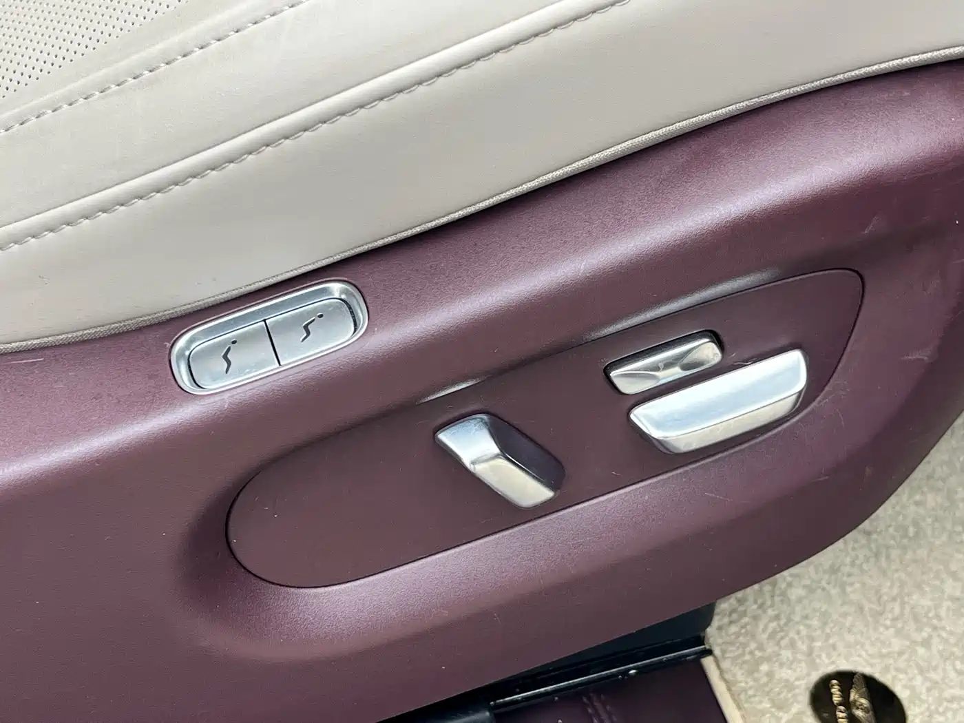 Xiaomi Auto Xiaomi YU7 2025 Extended Range RWD Edition фото 18