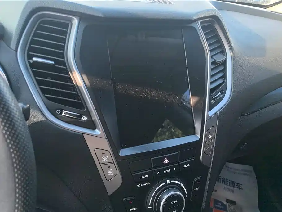 Hyundai Santa Fe 2015 2.0T Automatic 2WD Smart 5-Seater фото 13