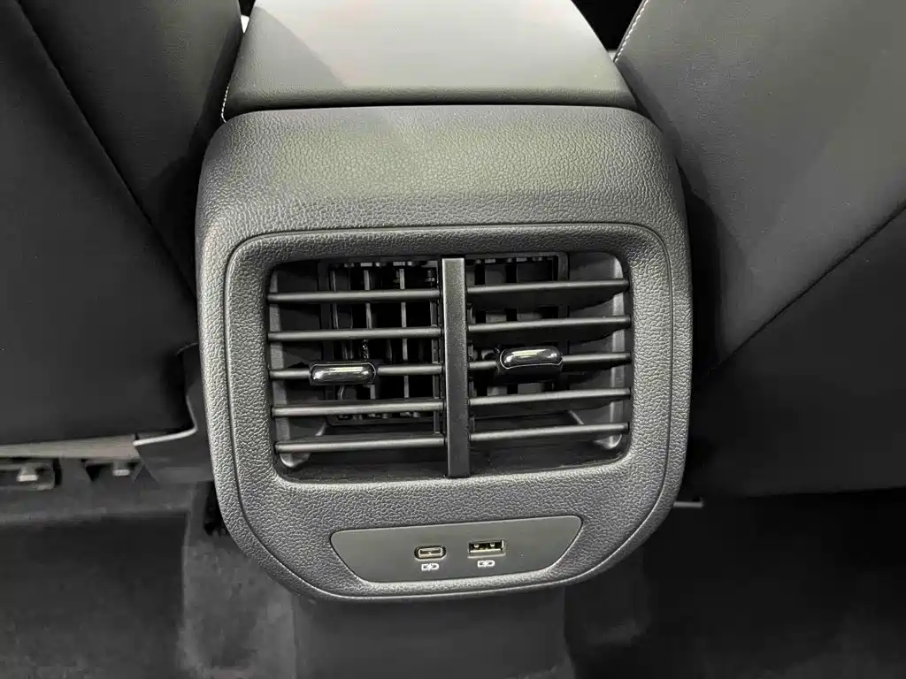 Jetta VS8 2025 2025 Base