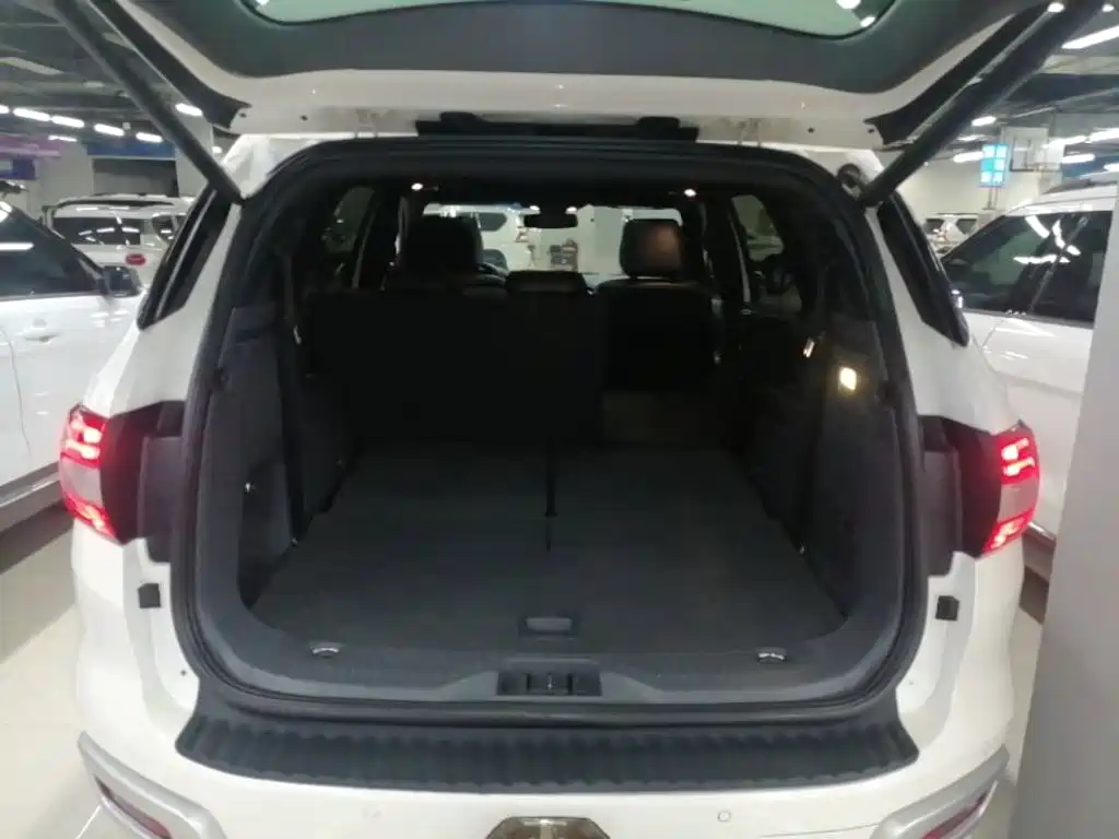 Ford Everest 2017 2017 2.0T Gasoline Automatic 4WD Flagship Edition 7-Seater