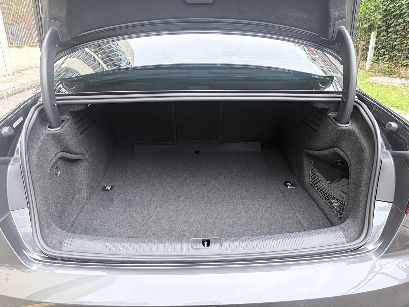 Фото 11 - Audi A4L