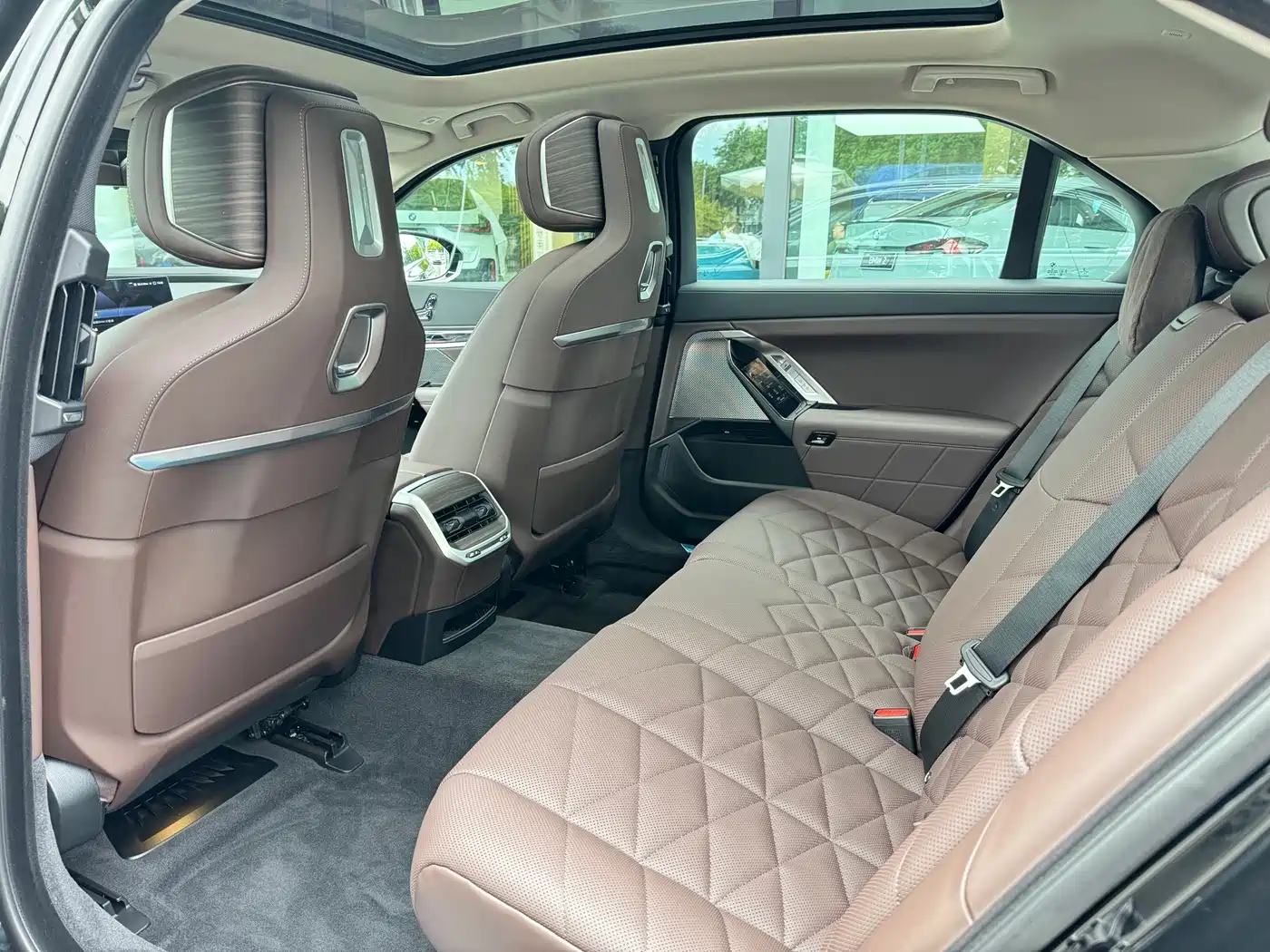 BMW 7 Series 2026 2023 Model 740Li Leading M Sport Package
