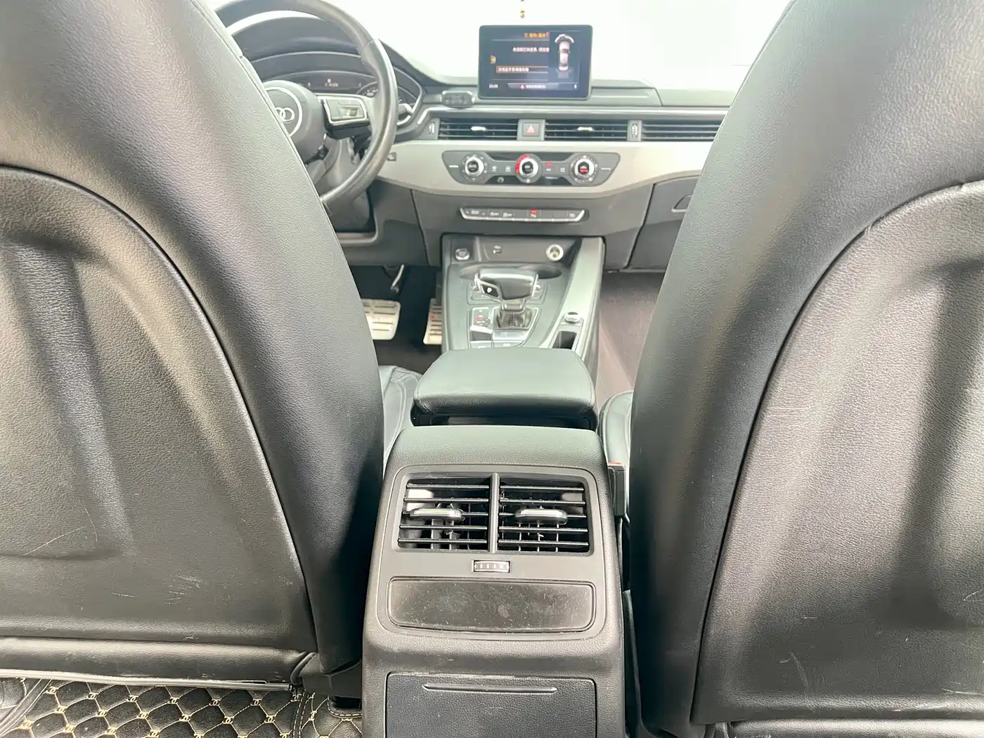 Audi A4L 2018 30th Anniversary 40 TFSI Progressive фото 6