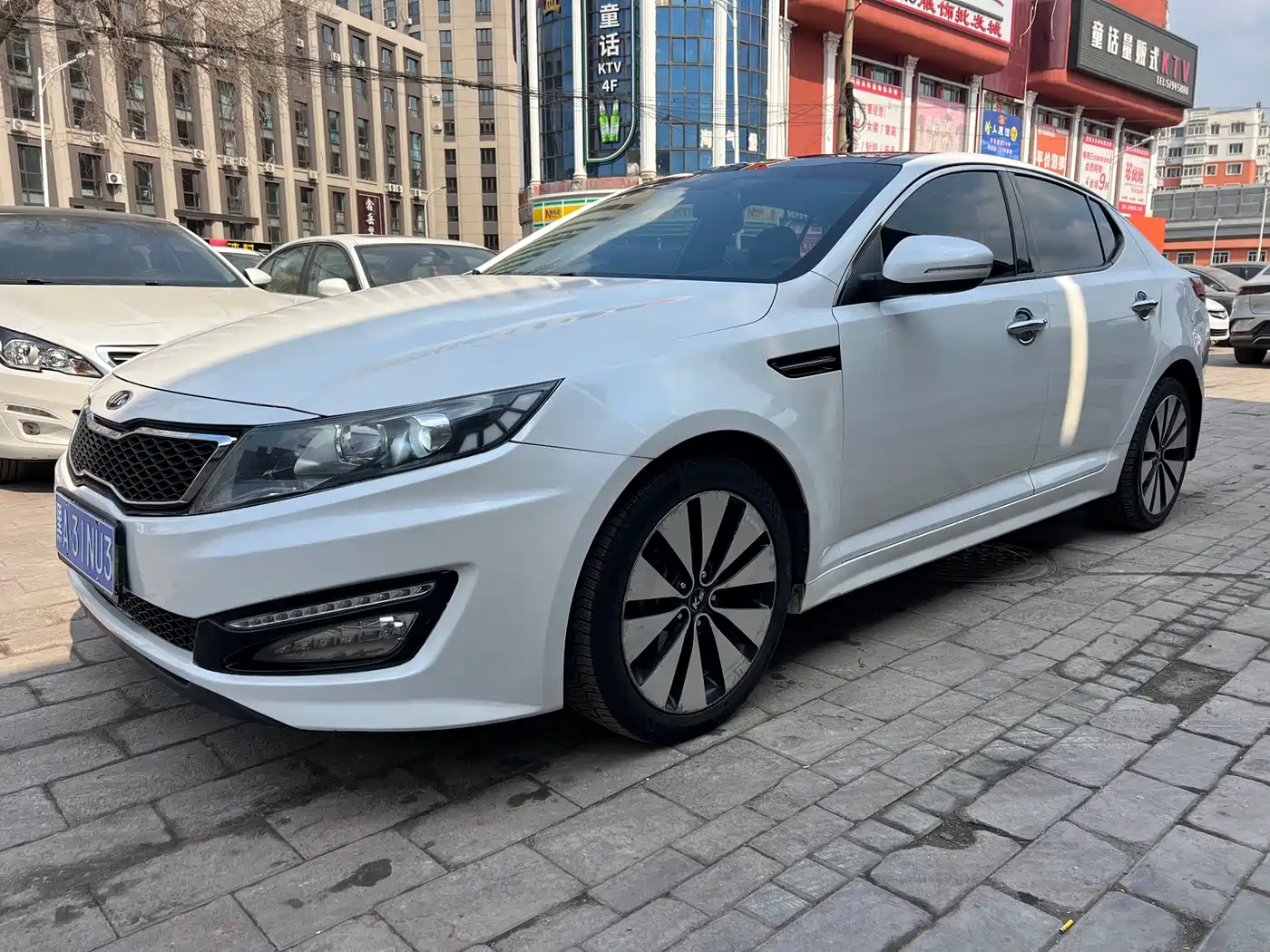 Фото 1 - Kia K5
