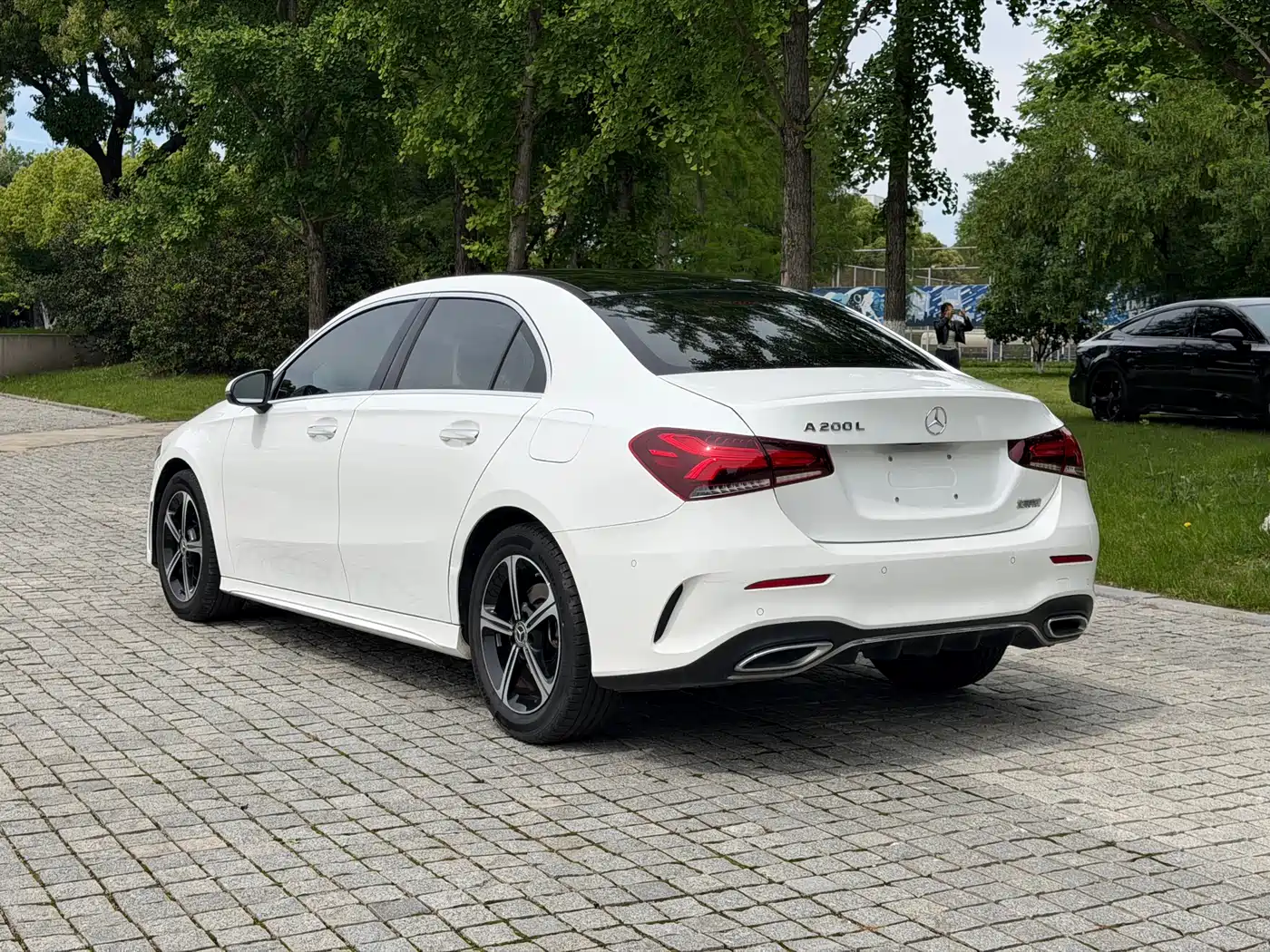 Mercedes-Benz A-Class 2023 A 200 L Fashion фото 12