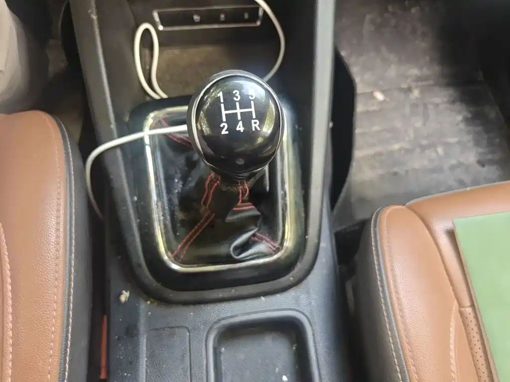 Changan Oshan Changan Oushang CX70 2017 2016 1.6L Manual Luxury