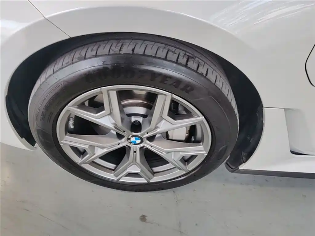 BMW i3 2025 eDrive 35 L фото 23