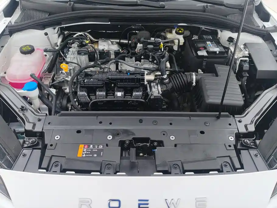 Roewe i5 2025 2026 1.5L Manual Comfort