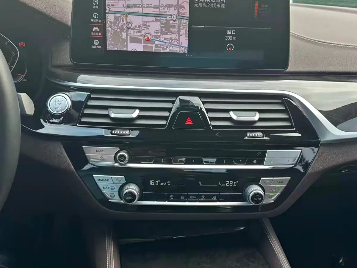 BMW 5 Series 2022 Facelift 525Li Luxury Package фото 14