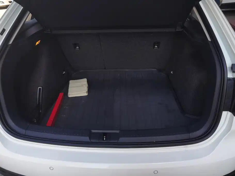 Volkswagen Gran Lavida 2014 2014 1.6L Auto