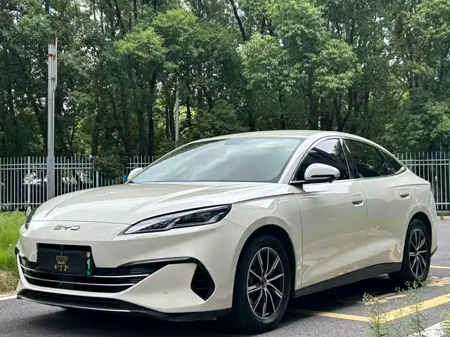 BYD Seal 06 DM-i 80KM, Премиум