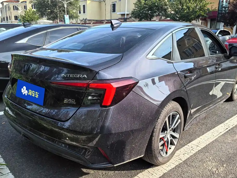 Honda Integra 2024 2023 240TURBO CVT Leading Edition