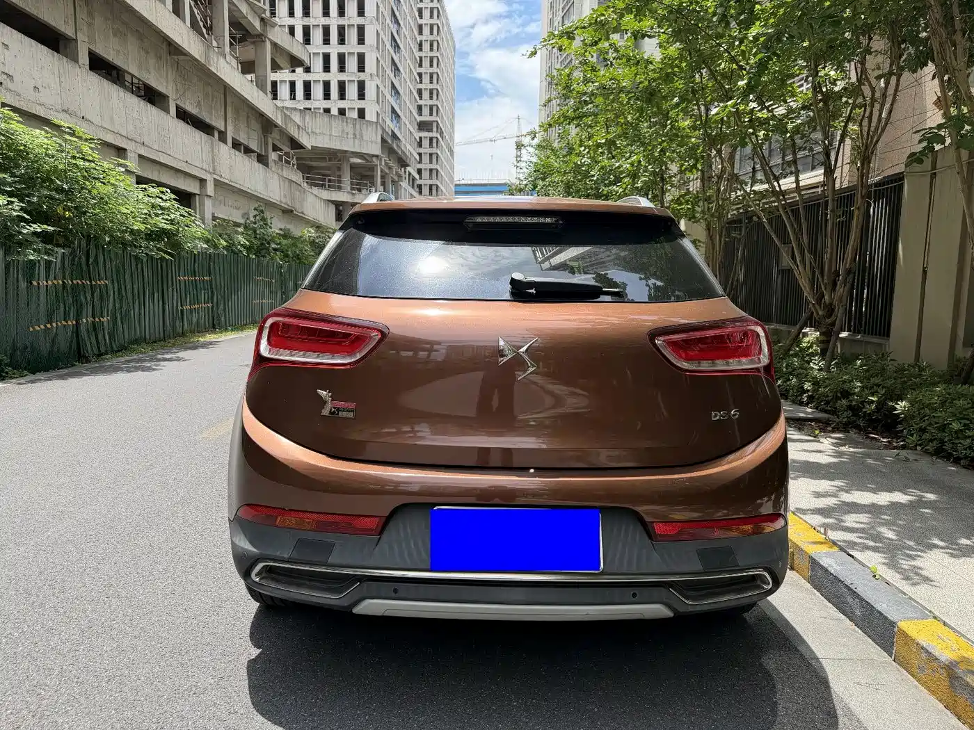 DS 6 2015 2014 1.6T Luxury Edition THP160