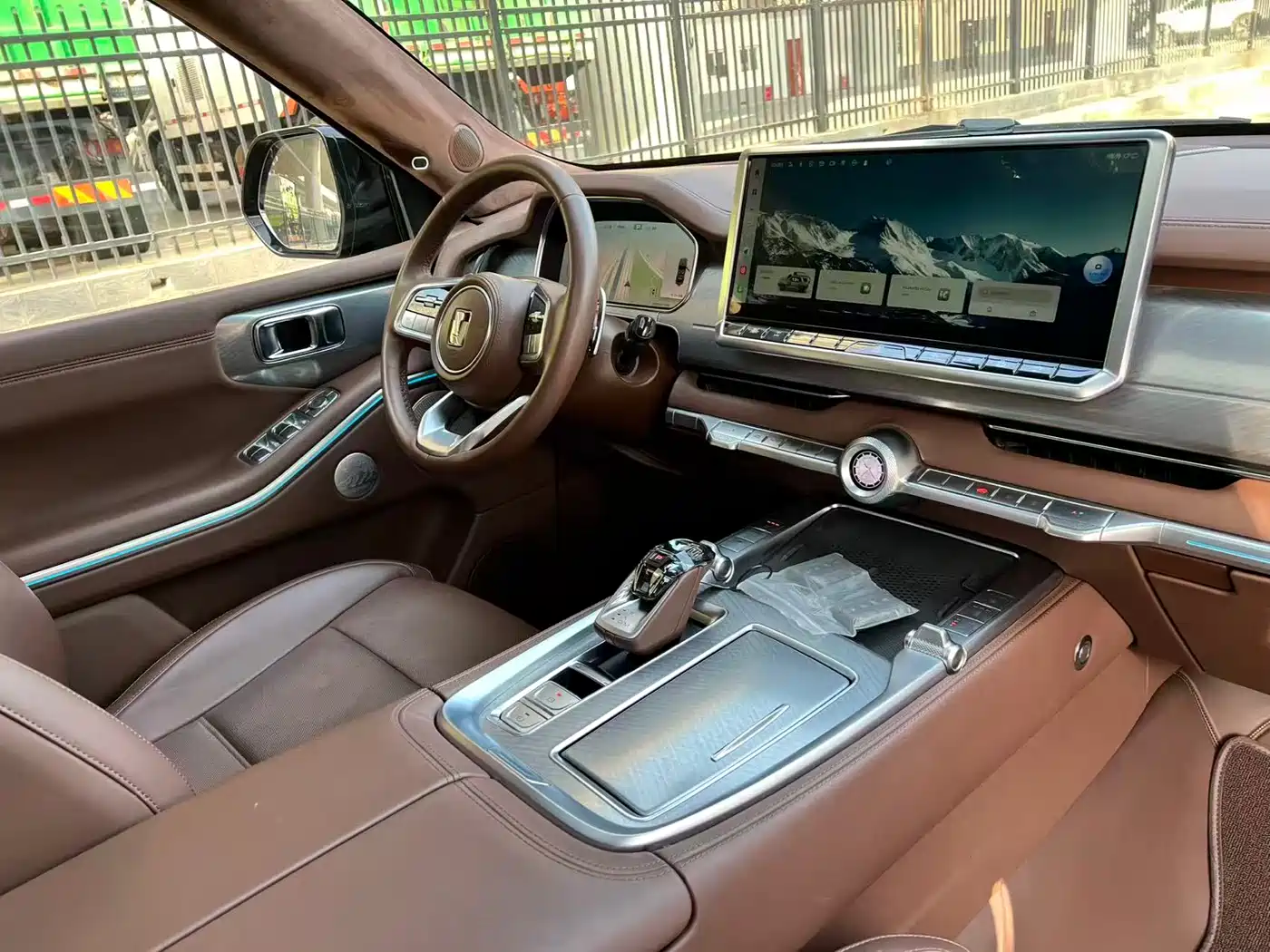 TANK TANK 700 NEW ENERGY