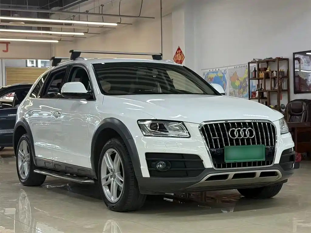 Audi Q5 2017 Plus 40 TFSI Technology фото 3