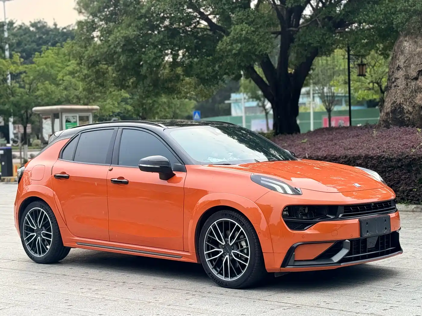 Lynk & Co 02 Hatchback 2021 2.0TD Halo Driving Control Package Edition фото 3