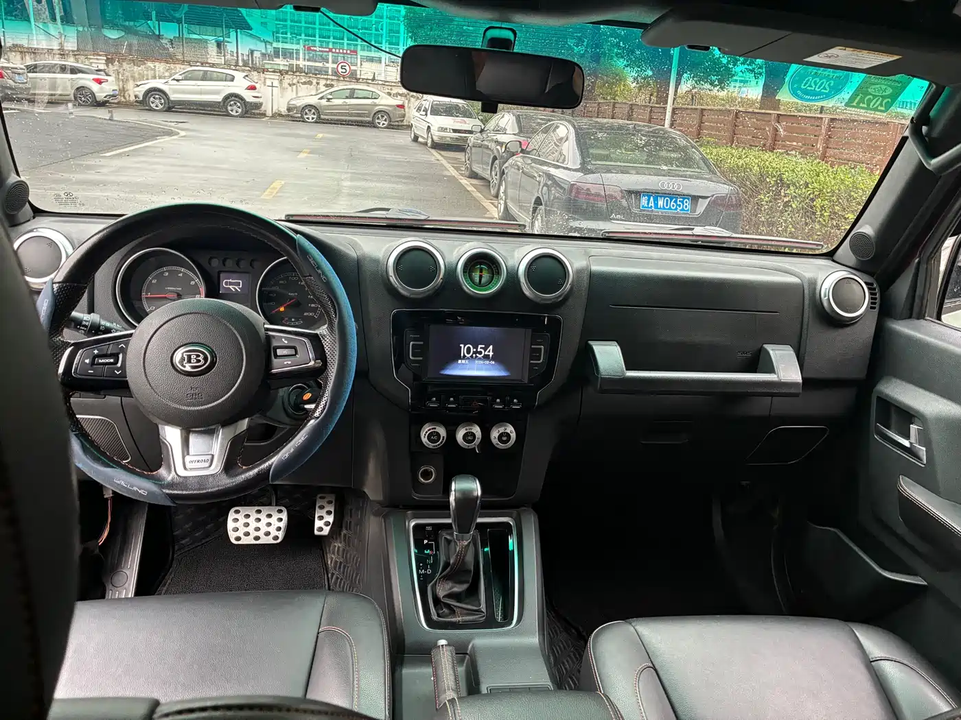 BAIC ORV Beijing Offroad BJ40 2016 Model 40L 2.3T Automatic 2WD Premium фото 8