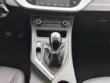 Фото 16 - Geely Vision