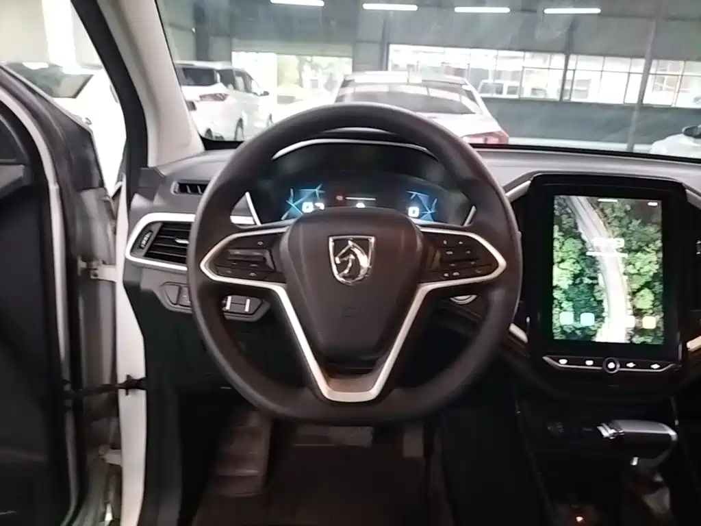 Baojun 530 2019 2020 1.5T CVT Luxury Connect 7-seater