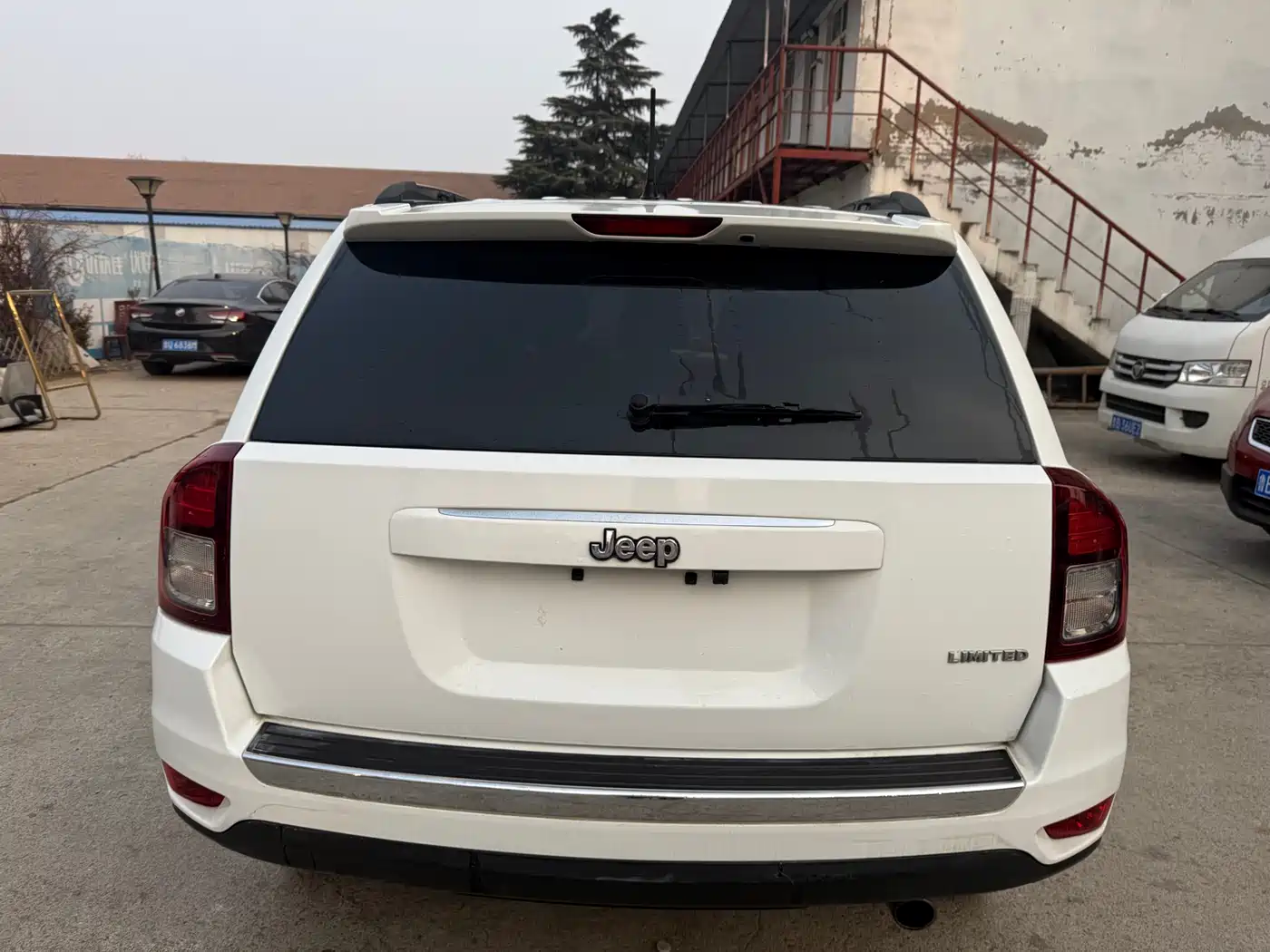 Jeep Compass (Import) 2015 2014 Facelift 2.0L 2WD Elite Edition