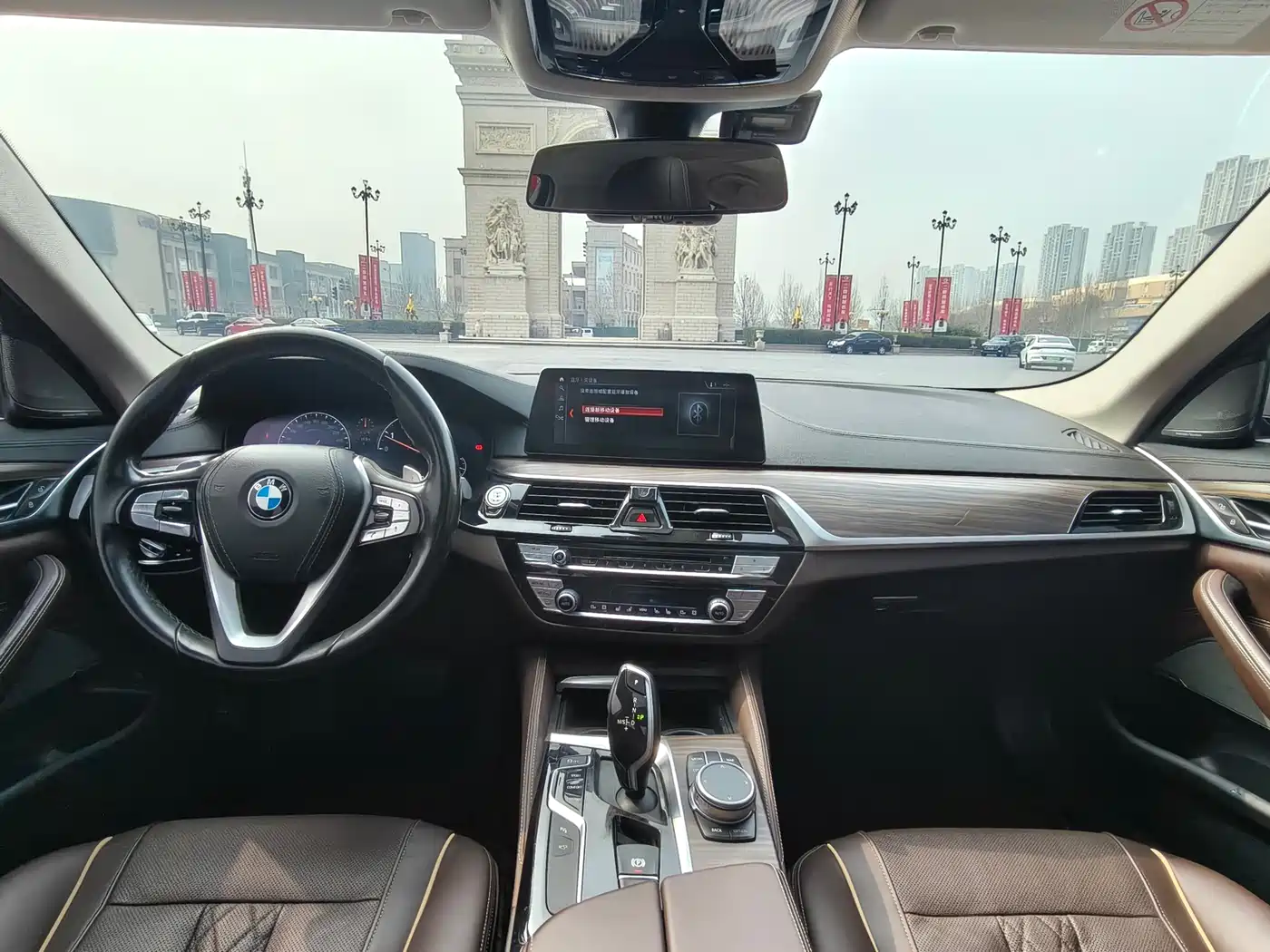 BMW 5 Series 2019 530Li Premium Luxury Package фото 4