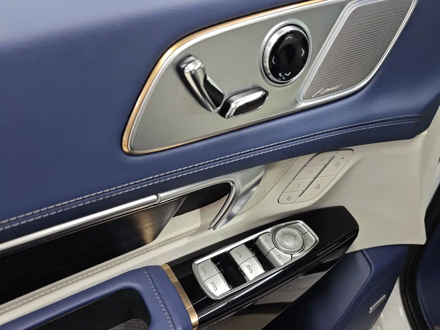 Buick Century 2023 2.0T 6-Seat World Edition фото 15