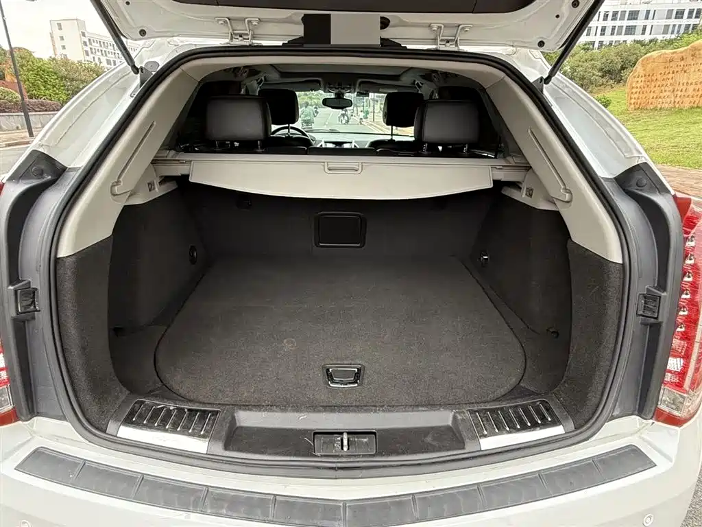 Cadillac SRX 2015 3.0L Comfort фото 14