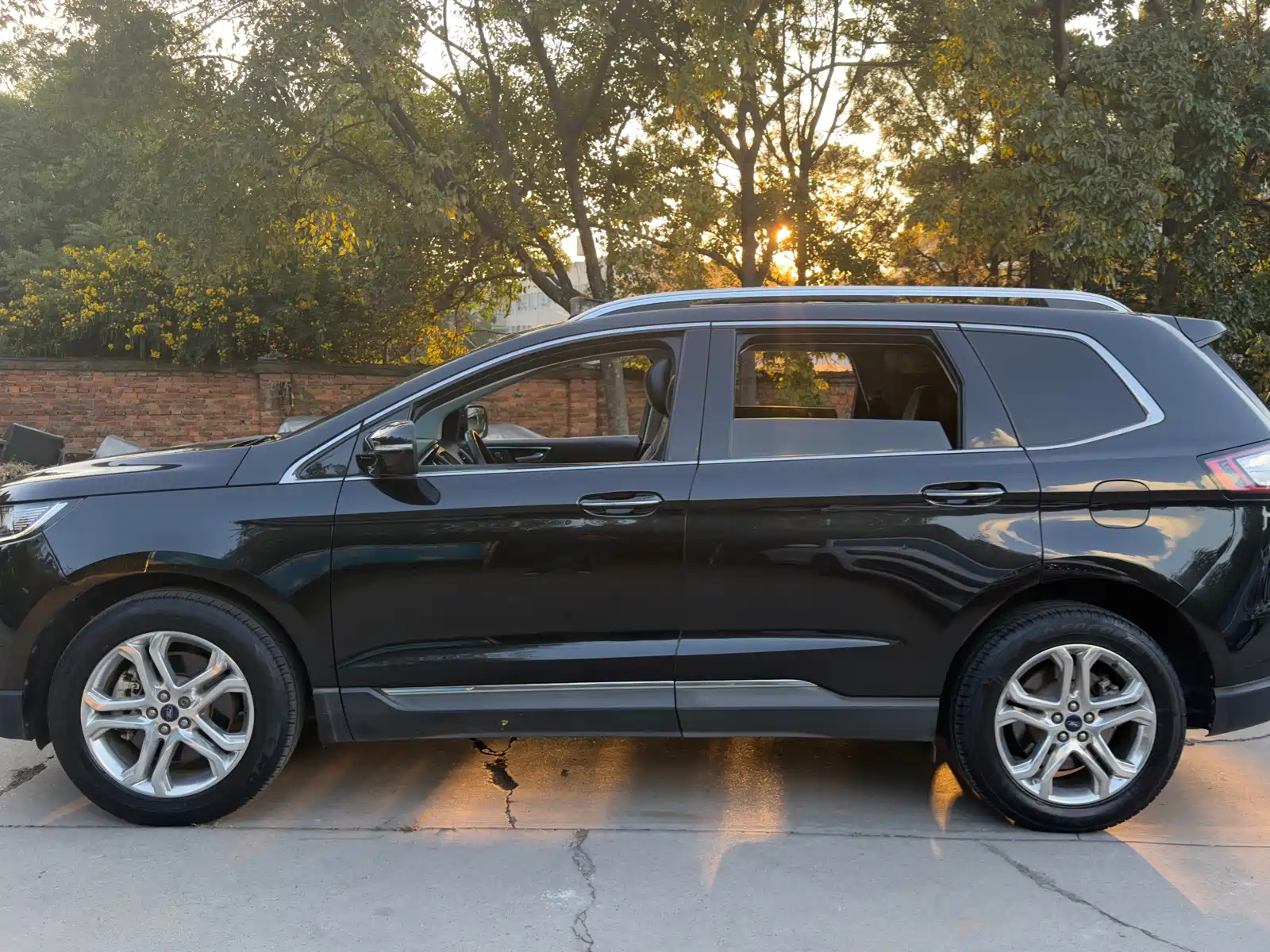Фото 5 - Ford Edge