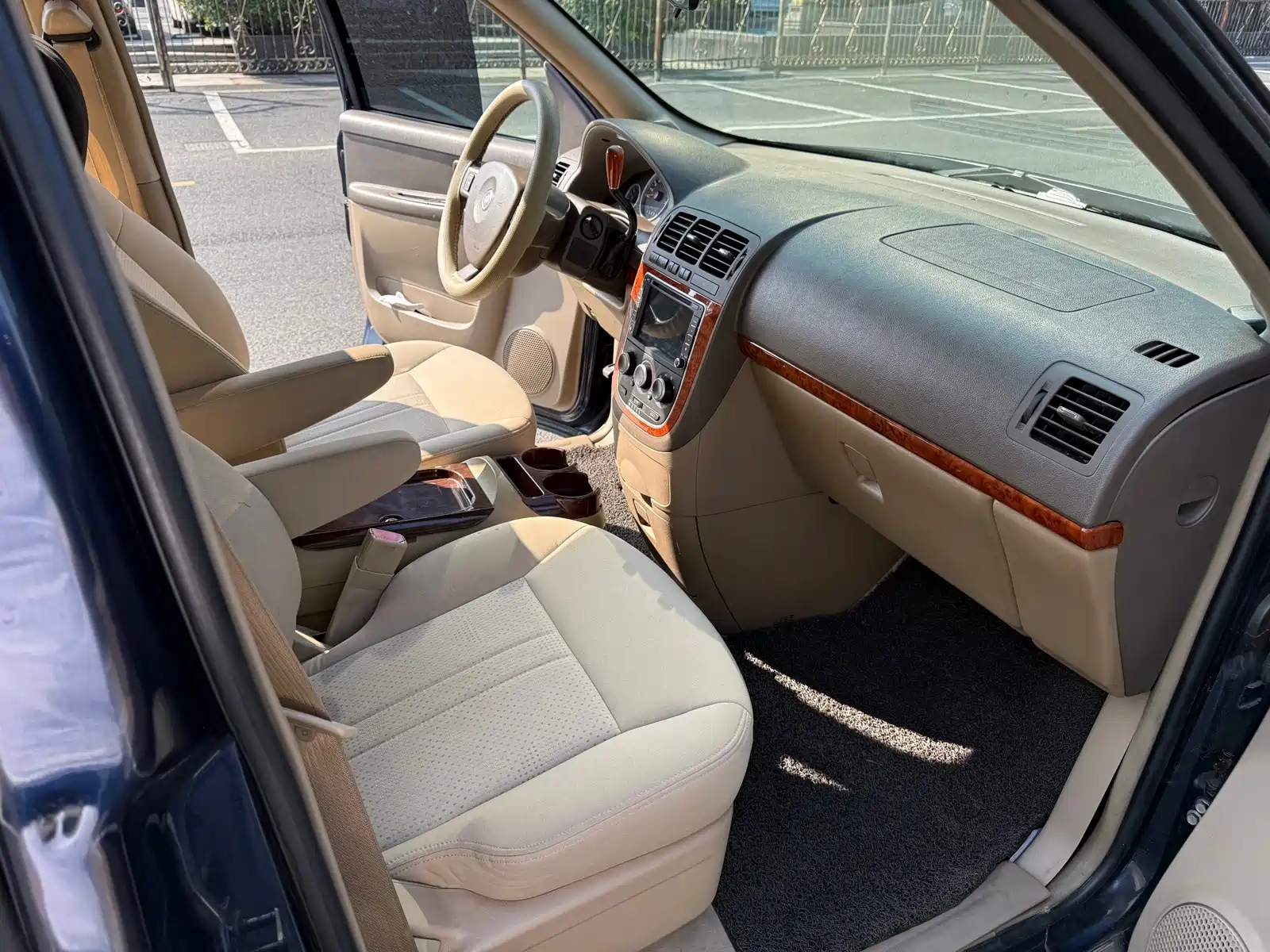 Фото 10 - Buick GL8