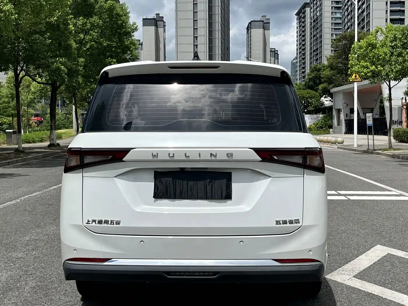 Wuling Motors Wuling Jiachen 2024 2022 1.5L Manual Light Comfort Edition