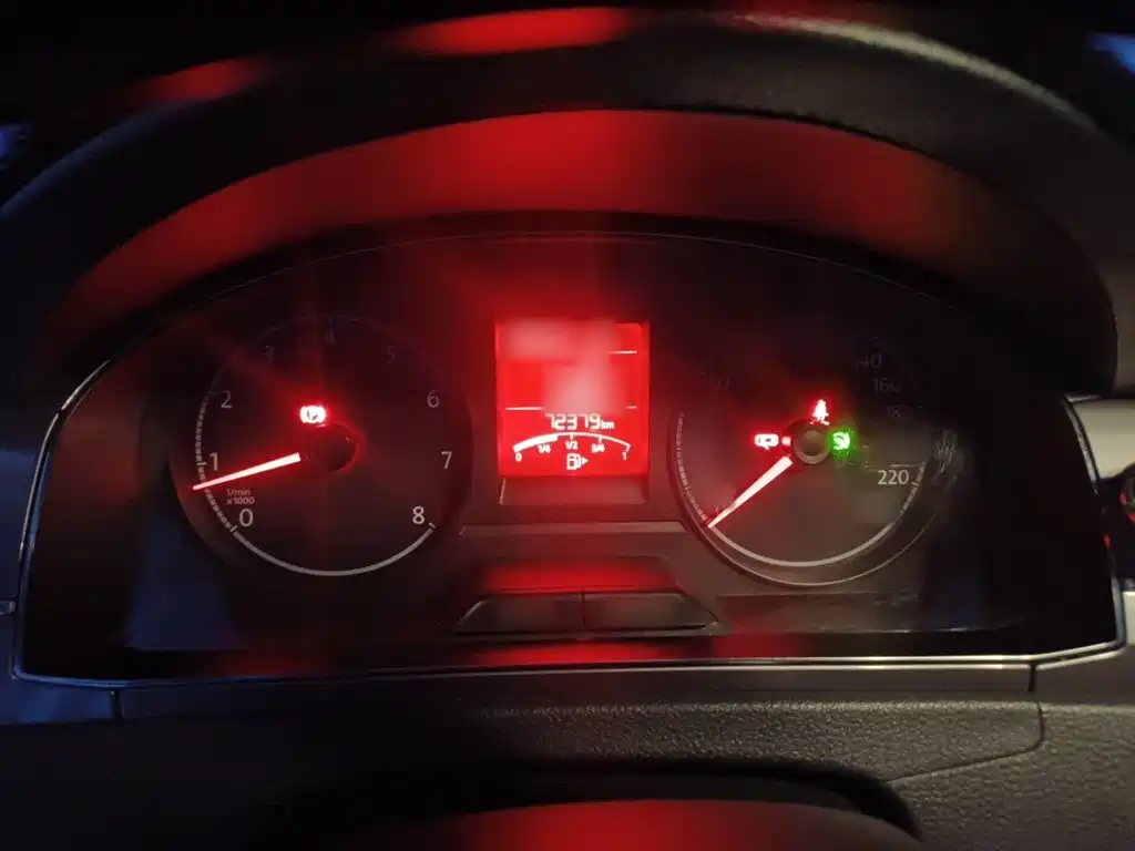 Volkswagen Santana 2016 1.6L Automatic Comfort Edition фото 4
