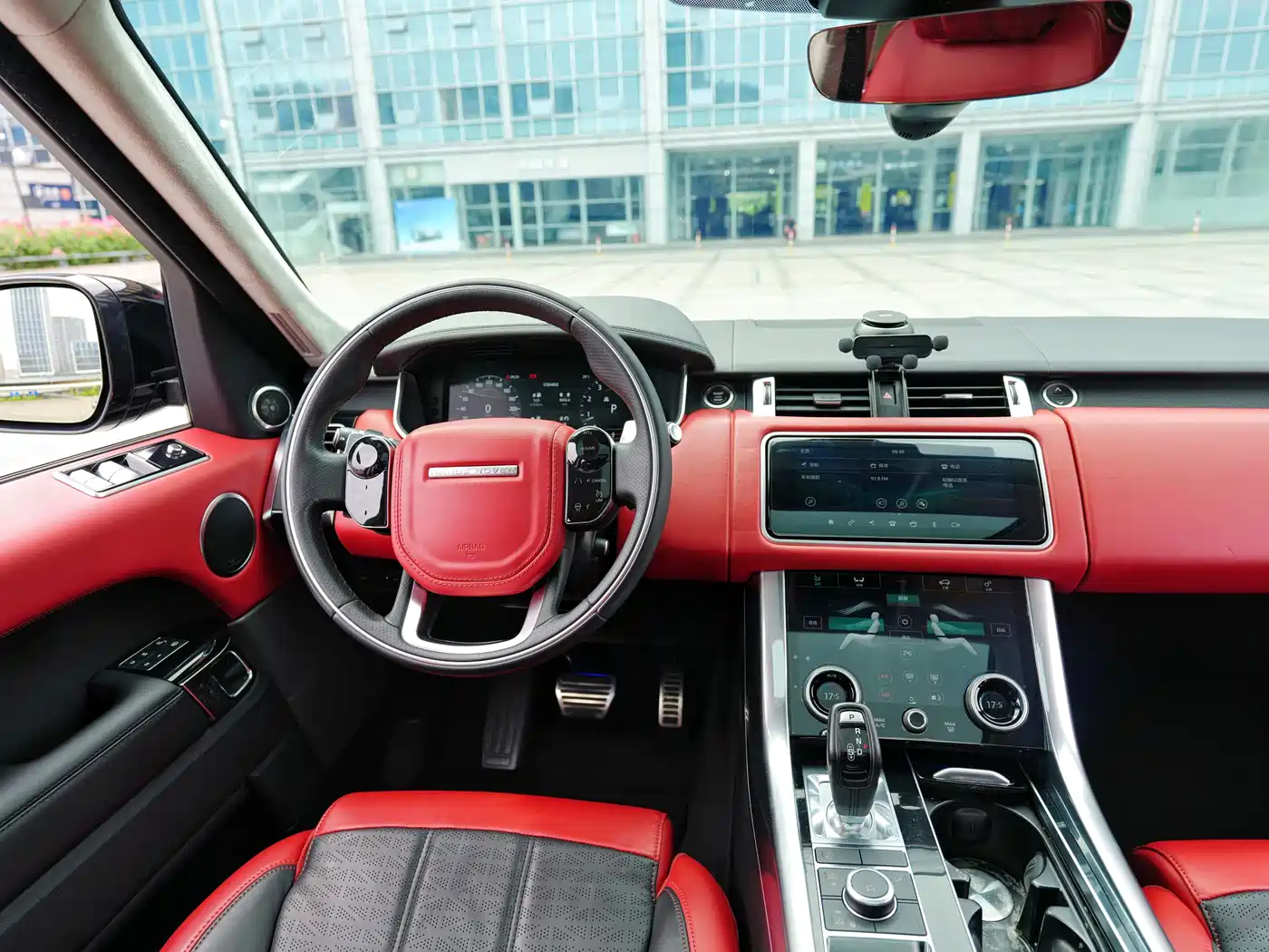 Land Rover Range Rover Sport 2018 3.0 SC V6 Fashion Genesis DYNAMIC фото 6