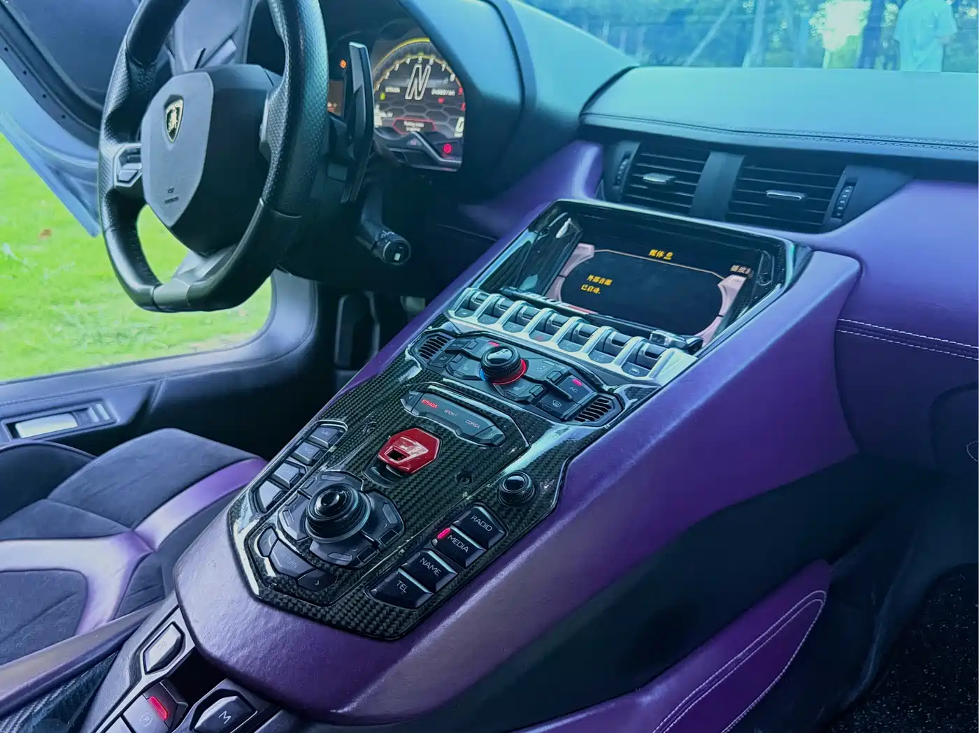 Lamborghini Aventador 2014 2011 LP 700-4