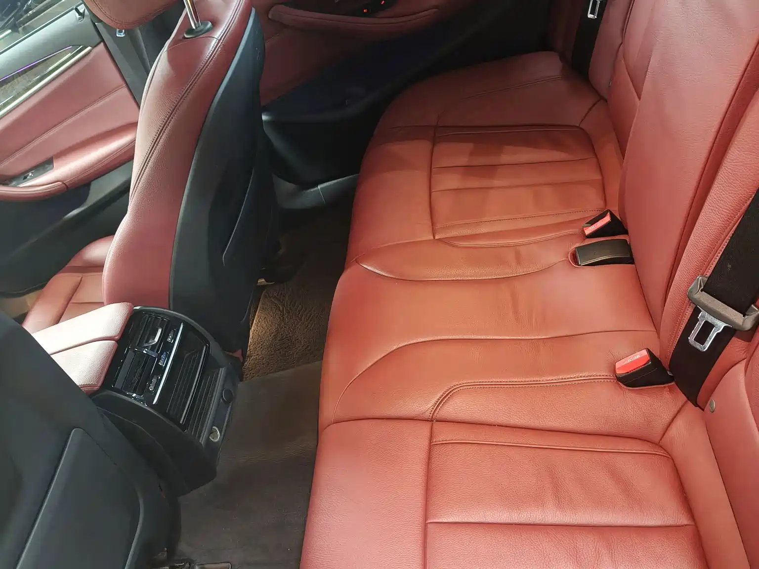 Photo 6 - BMW 5 Series