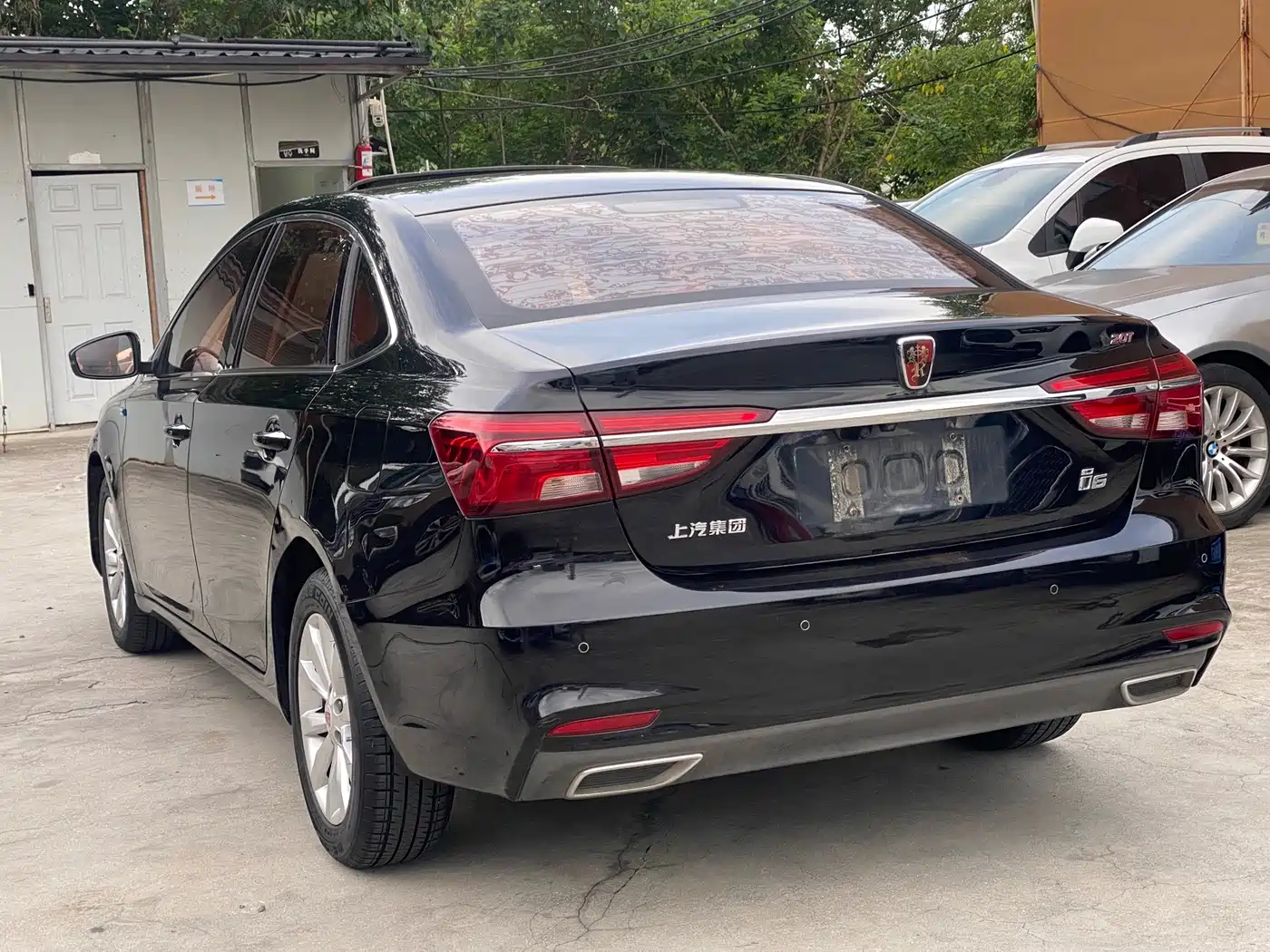 Photo 15 - Roewe i6