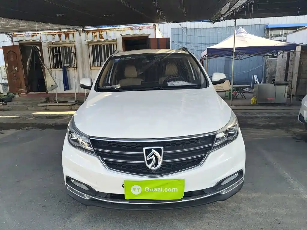 Фото 3 - Baojun 730