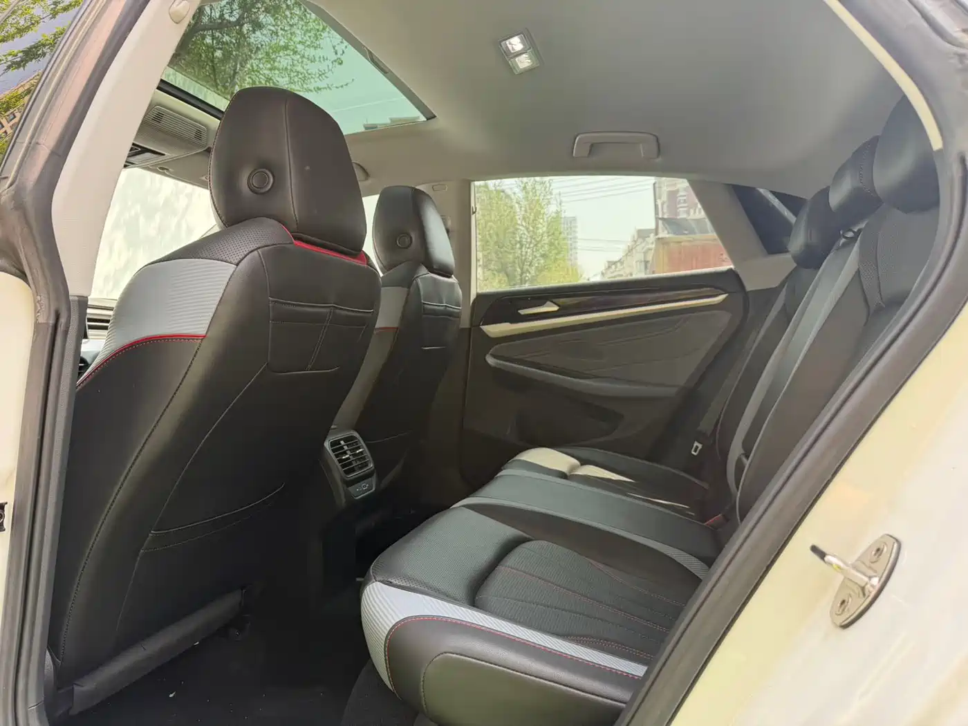 Volkswagen Lamando 2023 Lamando L 280TSI DSG Cool Edition фото 5