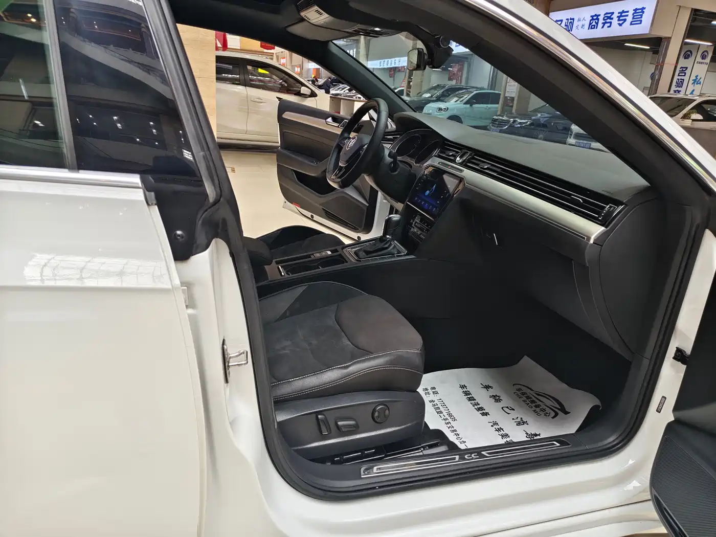 Volkswagen FAW-Volkswagen CC 2020 330TSI Elegance Version China VI фото 8